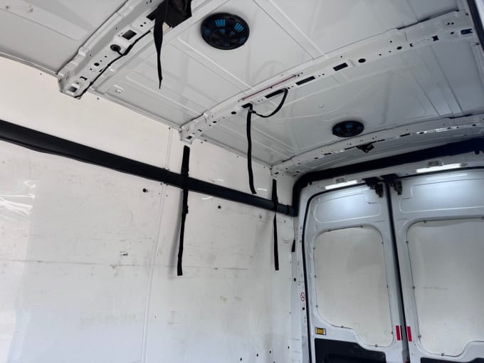 2025 Ford Transit