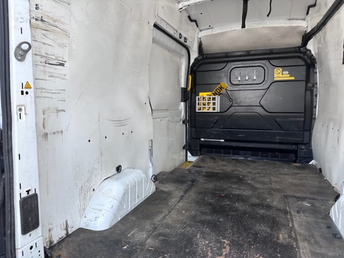 2025 Ford Transit