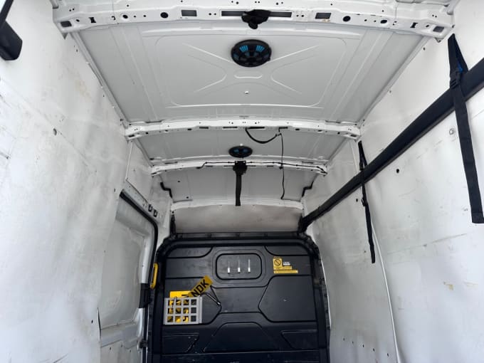 2025 Ford Transit