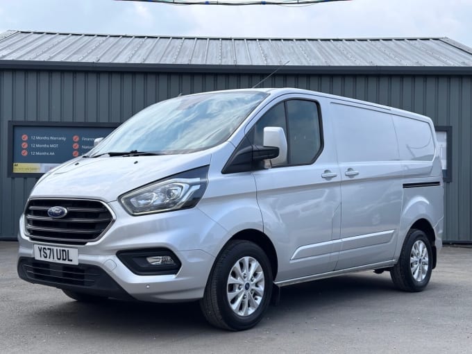 2025 Ford Transit Custom