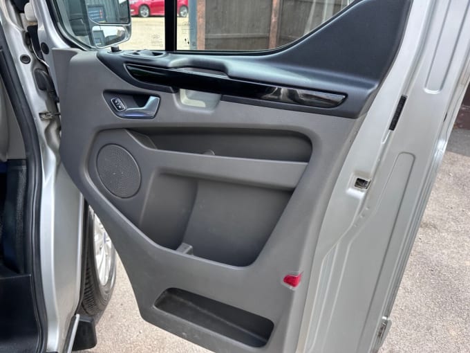 2025 Ford Transit Custom