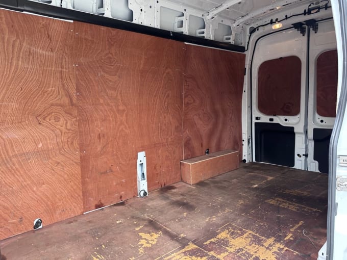 2025 Ford Transit