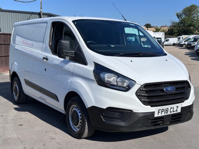 2025 Ford Transit Custom