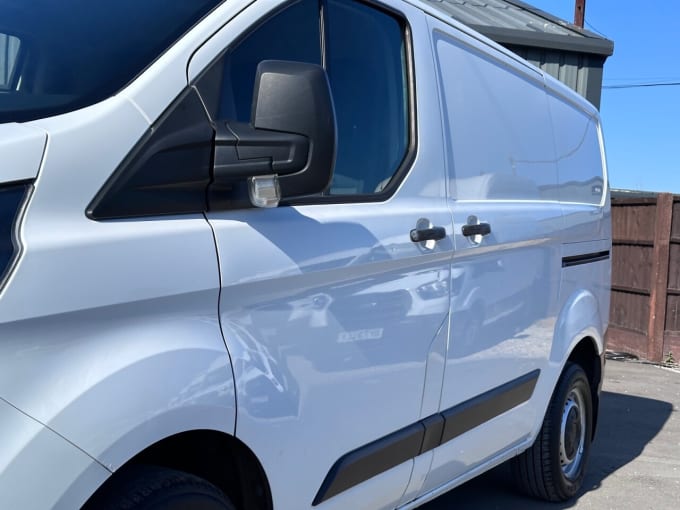 2025 Ford Transit Custom