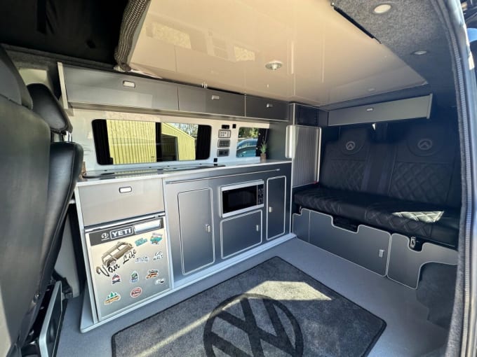 2025 Volkswagen Transporter