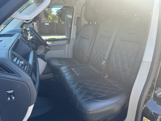 2025 Volkswagen Transporter