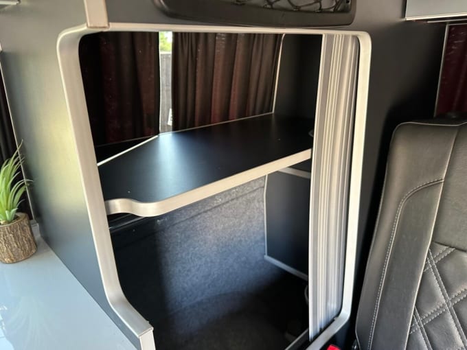 2025 Volkswagen Transporter