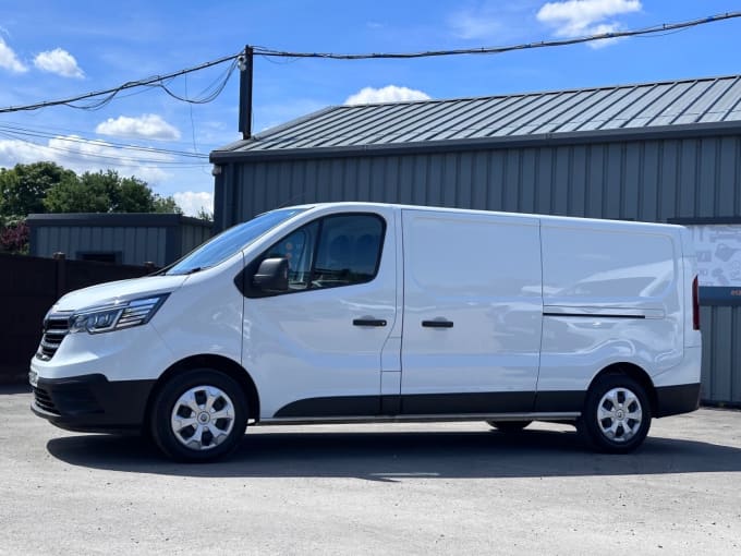 2025 Renault Trafic