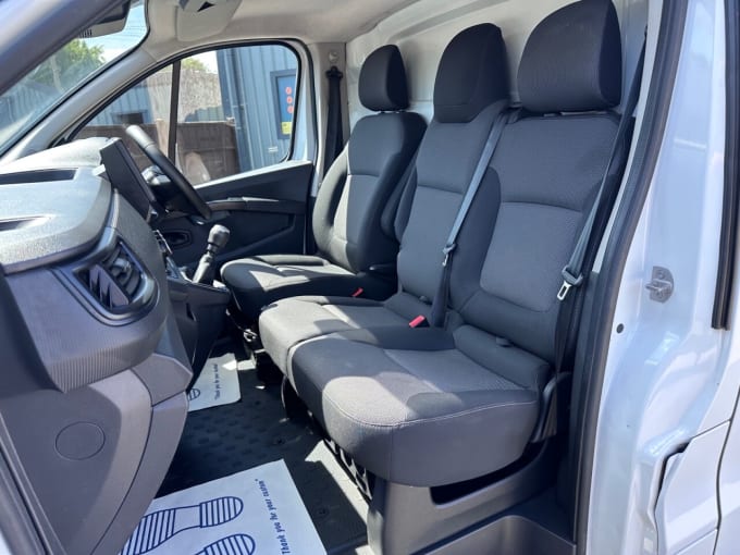 2025 Renault Trafic