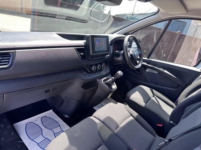 2025 Renault Trafic