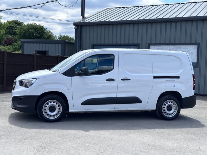 2025 Vauxhall Combo