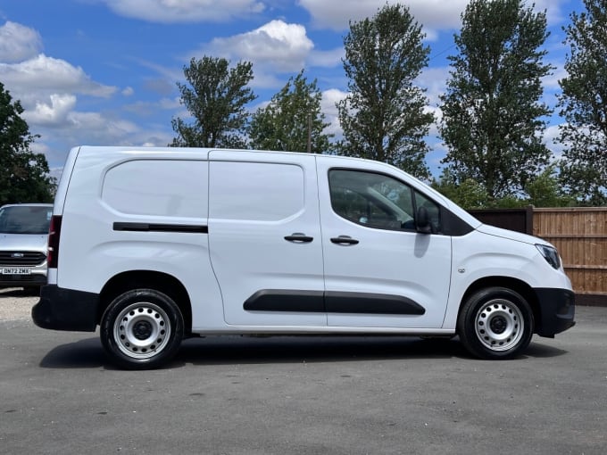 2025 Vauxhall Combo