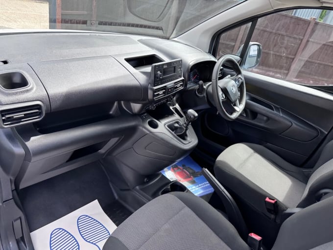2025 Vauxhall Combo