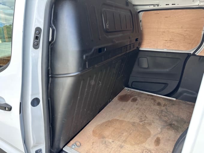 2025 Vauxhall Combo