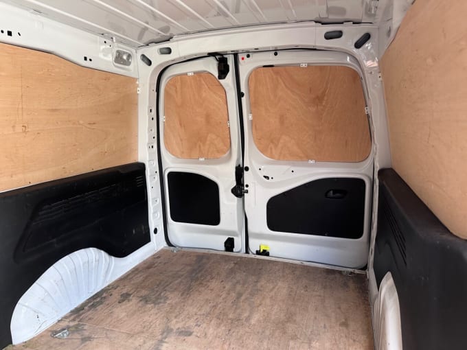 2025 Vauxhall Combo