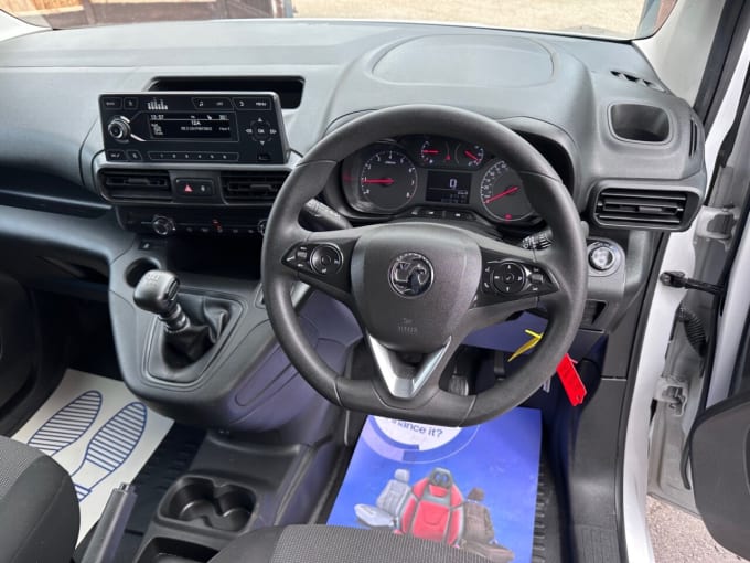 2025 Vauxhall Combo
