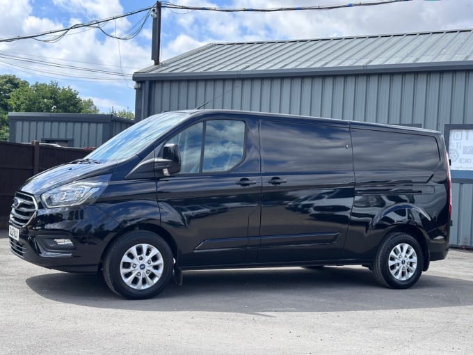 2025 Ford Transit Custom