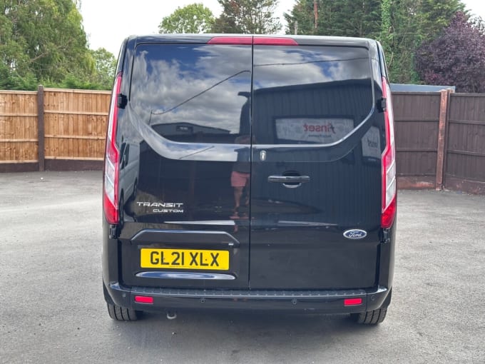 2025 Ford Transit Custom