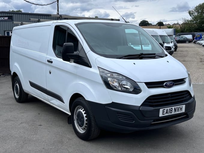 2025 Ford Transit Custom