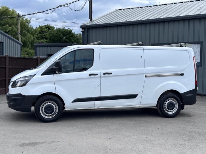 2025 Ford Transit Custom
