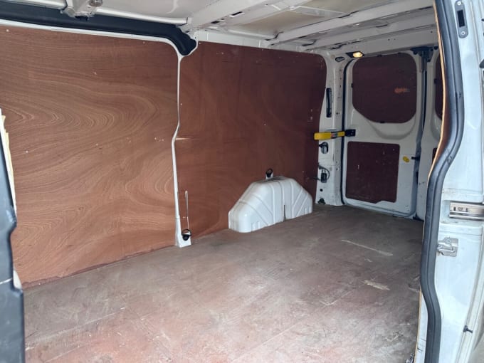 2025 Ford Transit Custom