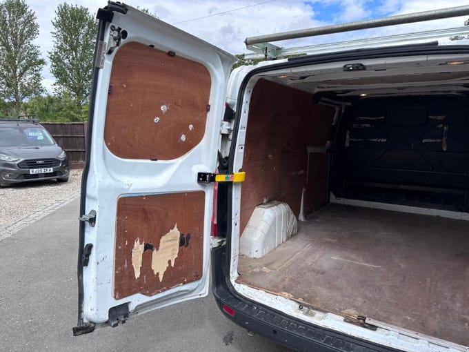 2025 Ford Transit Custom