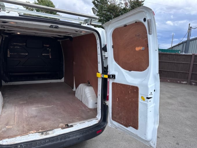 2025 Ford Transit Custom