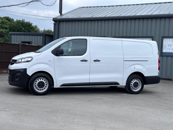 2025 Vauxhall Vivaro