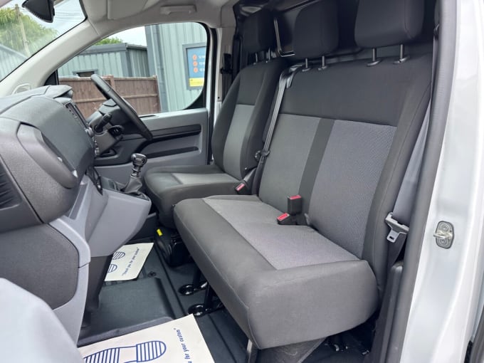 2025 Vauxhall Vivaro