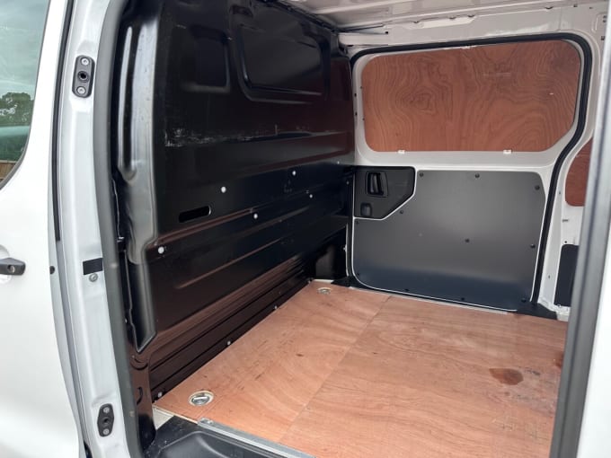 2025 Vauxhall Vivaro