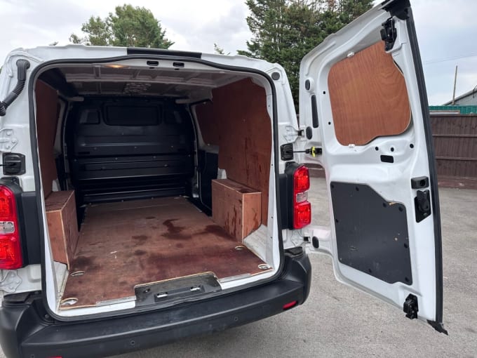 2025 Vauxhall Vivaro