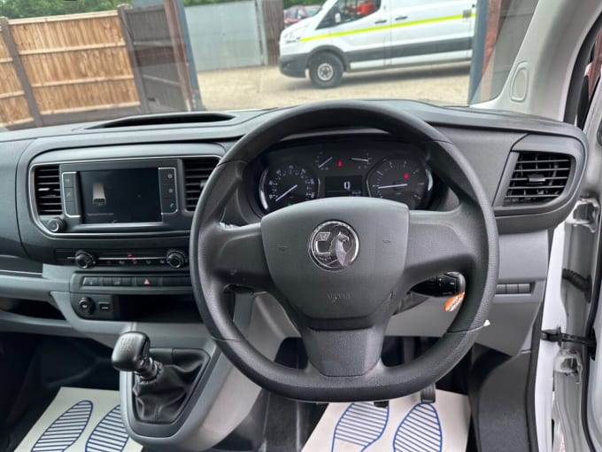 2025 Vauxhall Vivaro