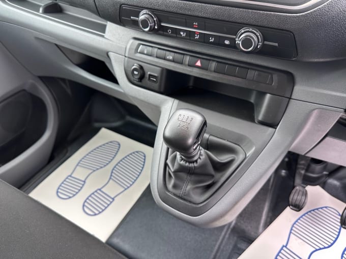 2025 Vauxhall Vivaro