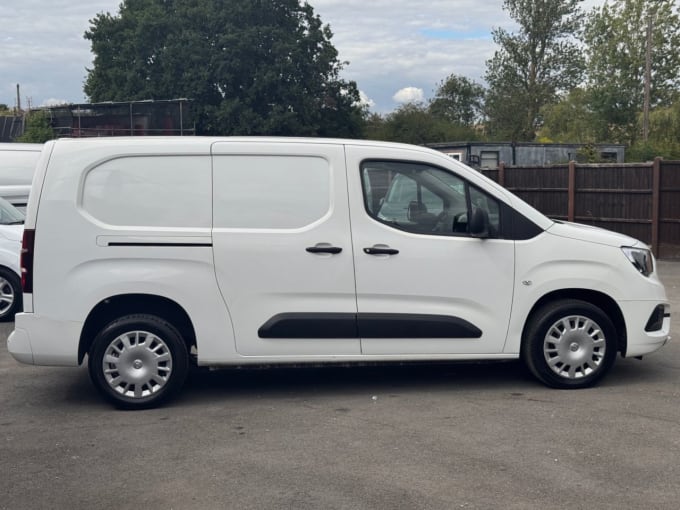 2025 Vauxhall Combo