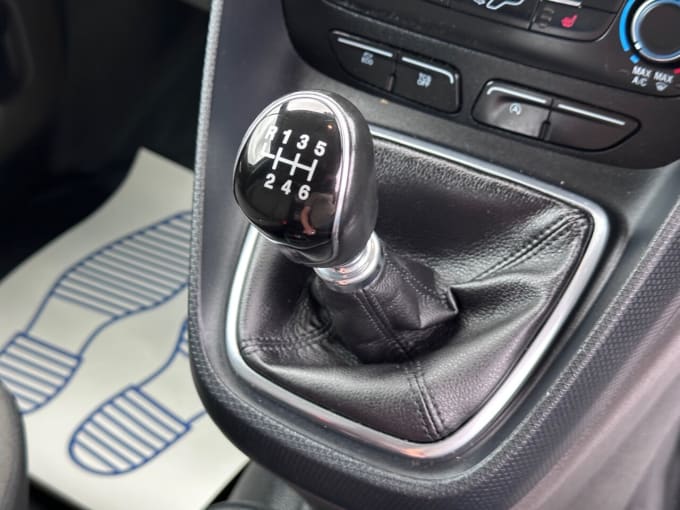 2025 Ford Transit Connect