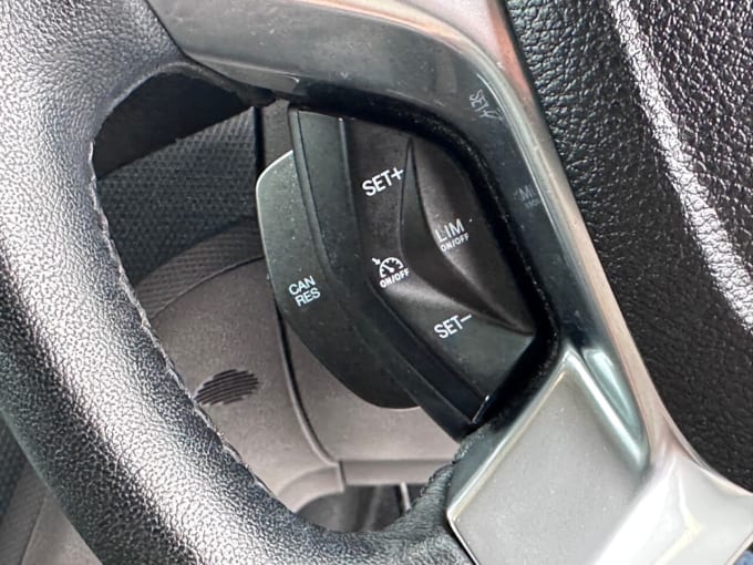 2025 Ford Transit Connect