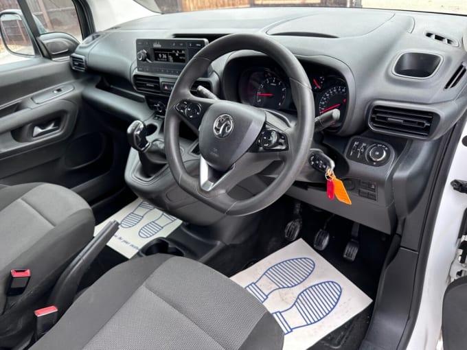 2025 Vauxhall Combo