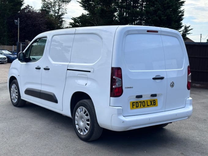 2025 Vauxhall Combo