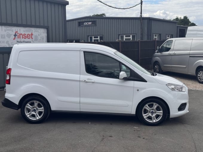 2025 Ford Transit Courier