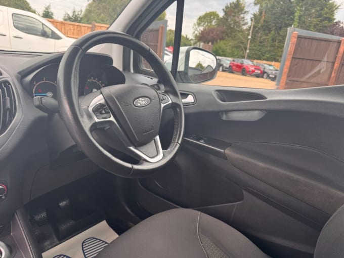 2025 Ford Transit Courier