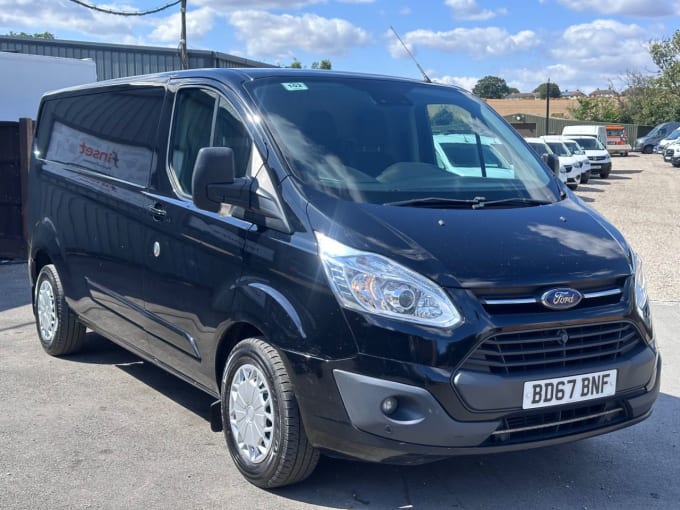 2025 Ford Transit Custom