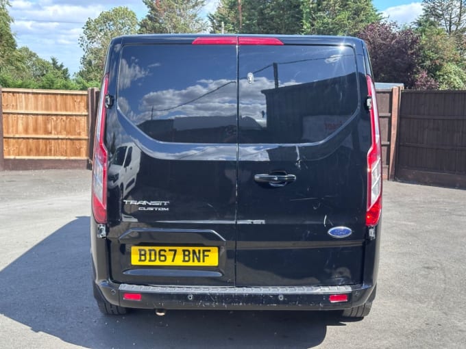 2025 Ford Transit Custom