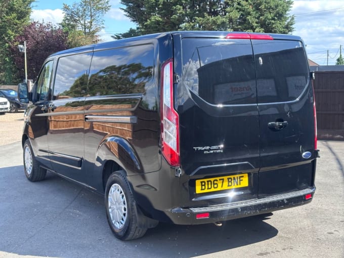 2025 Ford Transit Custom