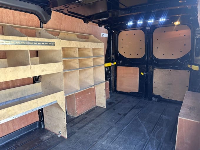 2025 Ford Transit Custom