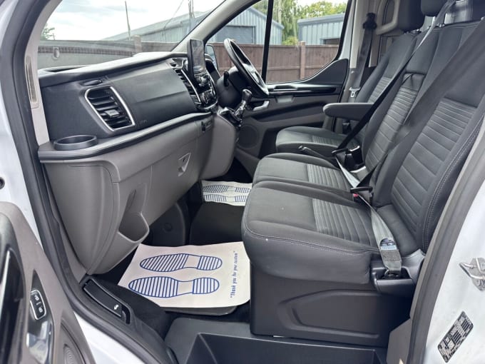 2022 Ford Transit Custom