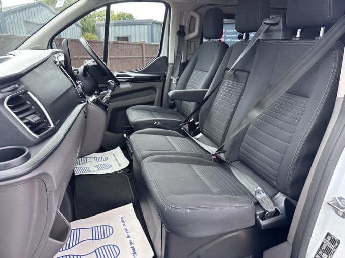 2022 Ford Transit Custom
