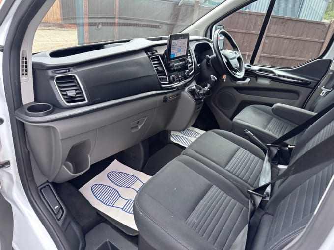 2022 Ford Transit Custom