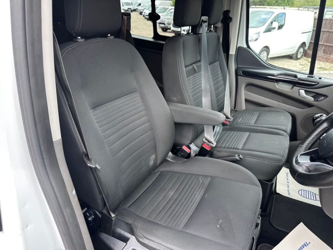 2022 Ford Transit Custom