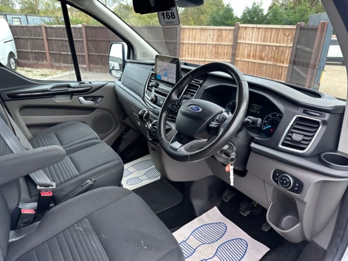 2022 Ford Transit Custom