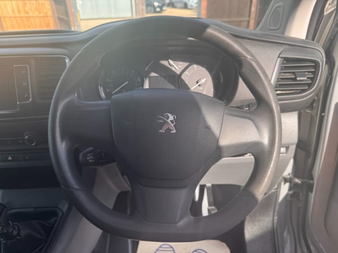 2017 Peugeot Expert
